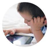 Children with tablets